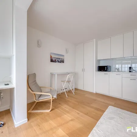 Cozy Close To Luxembourg Gardens 7 * Paris
